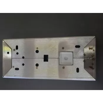 ACO CDN-P-S NT Moldura de superfície com proteção contra chuva para painéis intercom CDN