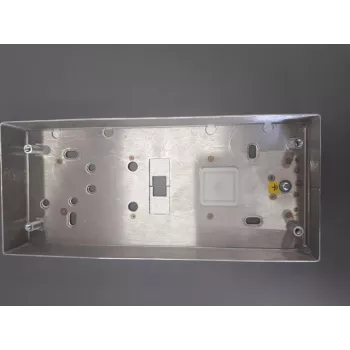 ACO CDN-P-S NT Moldura de superfície com proteção contra chuva para painéis intercom CDN