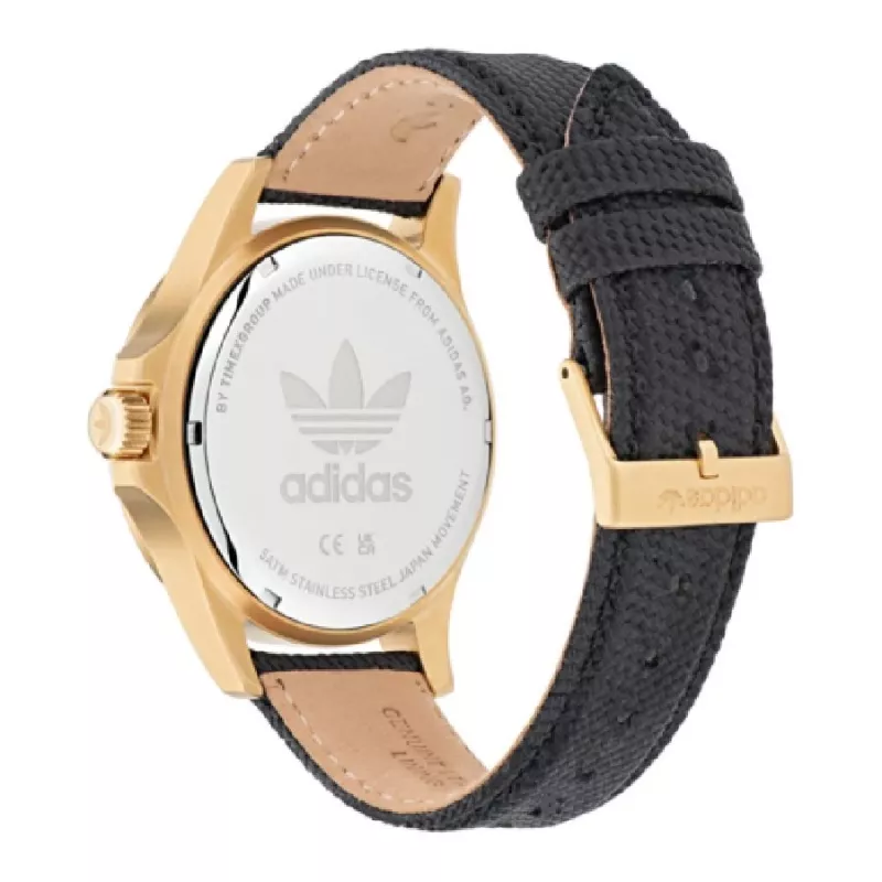 Relógio Adidas unissexo AOST22568 digital LCD 38mm preto silicone