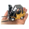 Empilhador Mini Amewi com Reboque, 8 Canais 1:64 RTR 6+