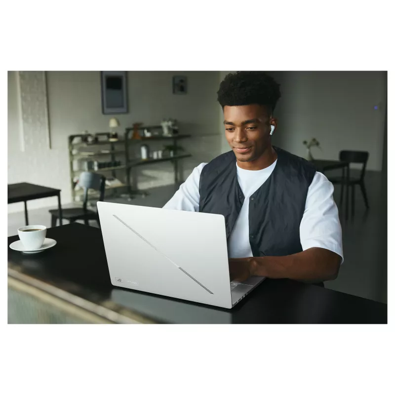 ASUS ROG Zephyrus G16 GU606AR-TB011W portátil gaming, 16
