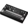 Máquina de ritmos e bateria Behringer RD-6-BK