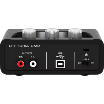 Interface de áudio USB Behringer UM2