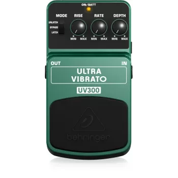 Pedal de efeitos Behringer UV300 Ultra Vibrato verde/preto