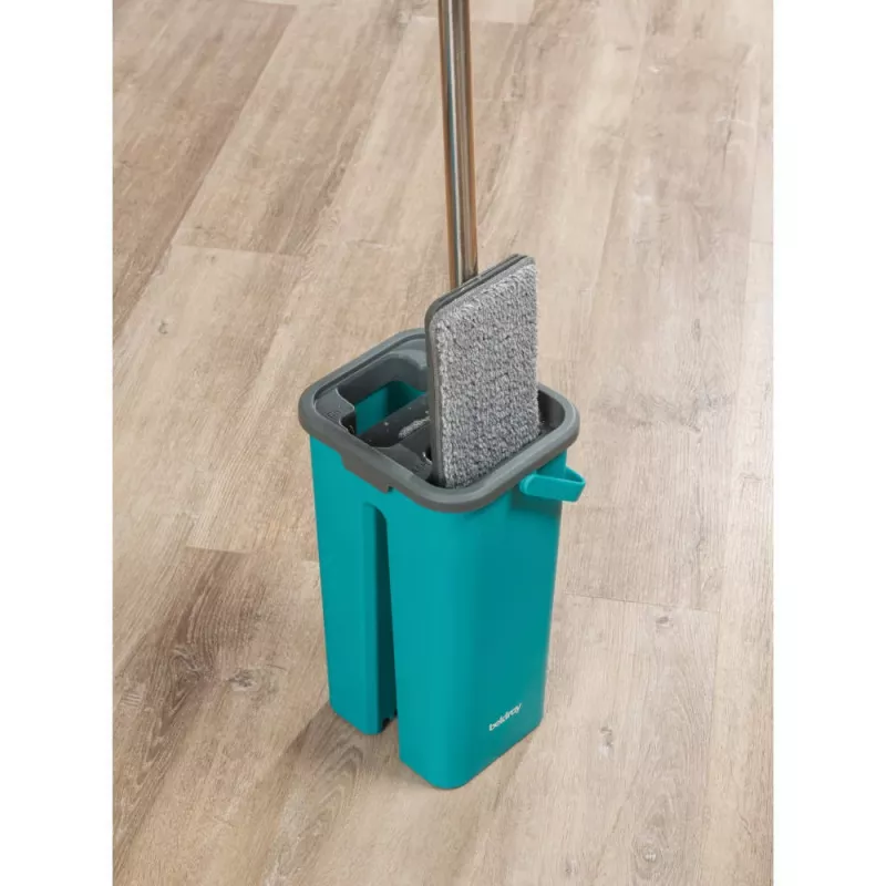Beldray LA067234NPUF Anti-bac conjunto de esfregona plana e balde
