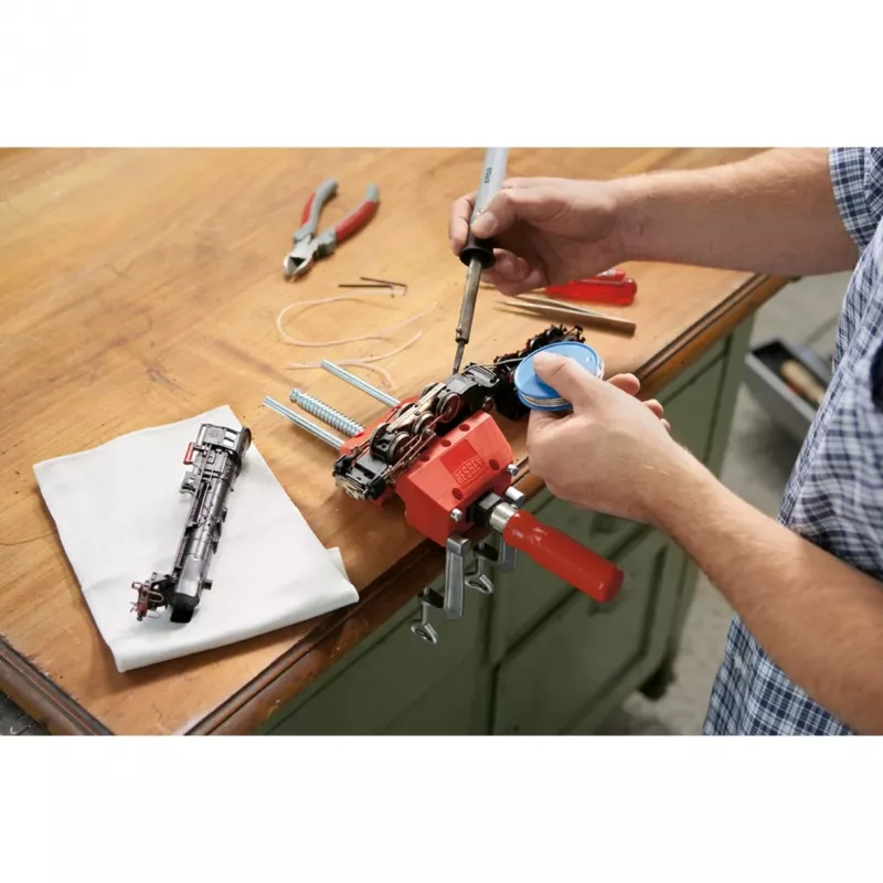Torno de bancada mini BESSEY S10-ST S 10, vermelho, 100 mm de abertura, 50 mm de profundidade, com 2 grampos de mesa