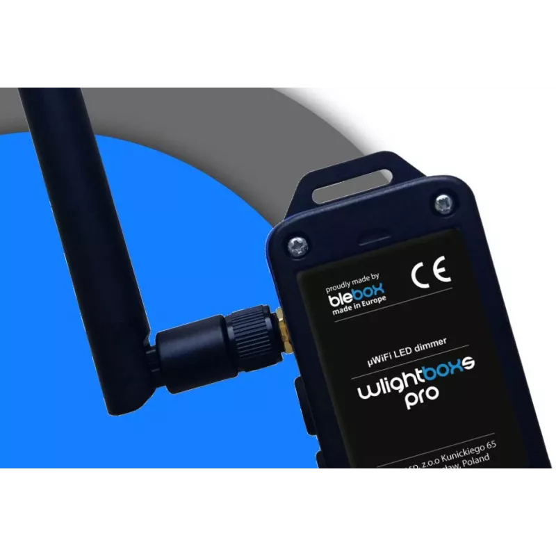 Controlador Dimmer LED Inteligente BLEBOX wLightBoxS Pro com antena externa 12-24V DC