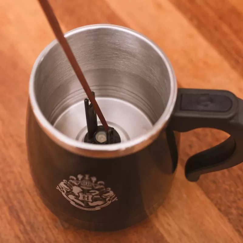 Caneca com colher de auto-mistura Harry Potter BlueSkyStudios 350 ml preta