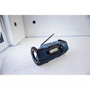 BOSCH HEAVY DUTY GPB18V-3C Professional rádio FM Bluetooth (azul/preto, aparelho sem bateria)