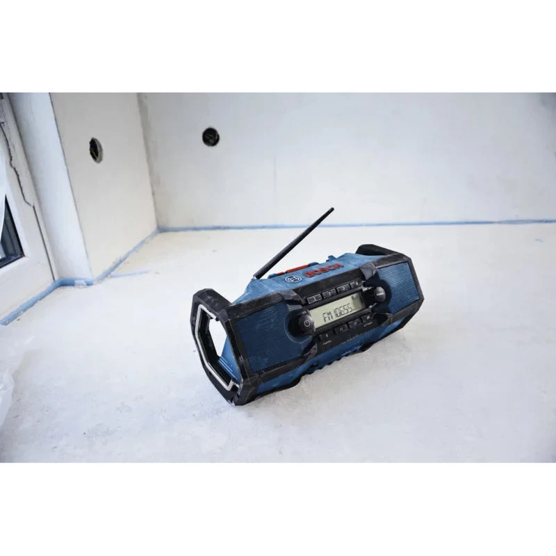 BOSCH HEAVY DUTY GPB18V-3C Professional rádio FM Bluetooth (azul/preto, aparelho sem bateria)