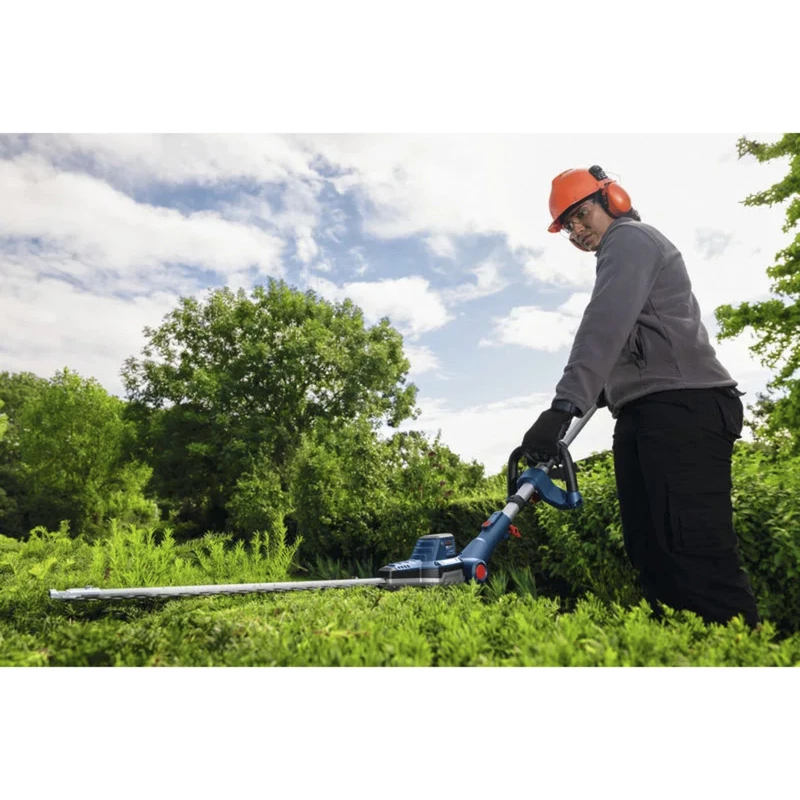 Bosch Professional GHE 18V-50FP aparador de sebes a bateria, 18 V, azul/preto, aparelho sem bateria