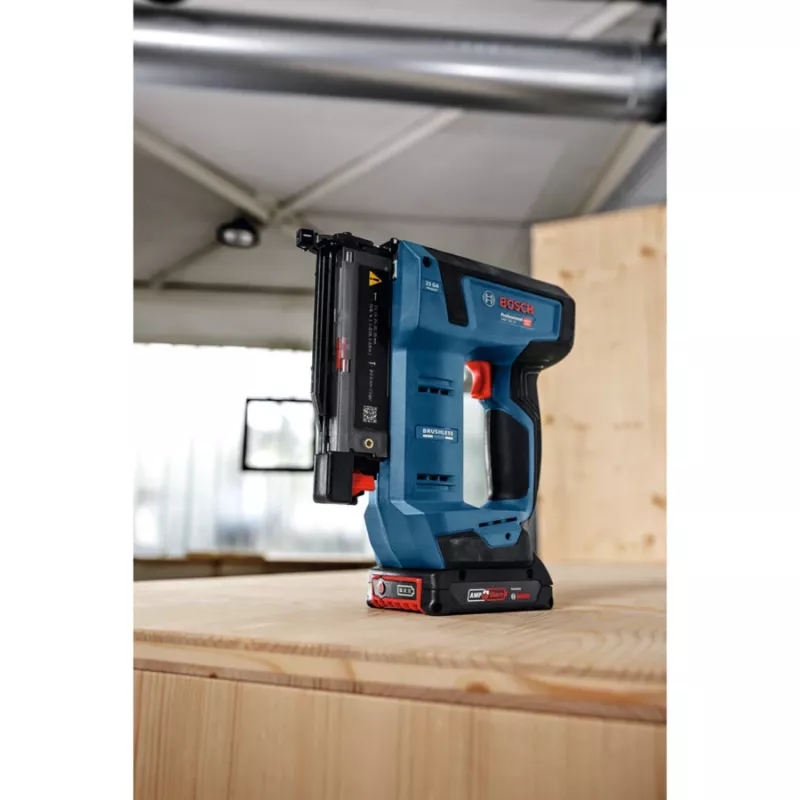Bosch Professional GNH 18V-35 Agrafador a bateria 18V (sem bateria, azul/preto)