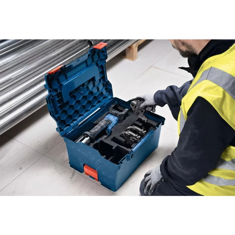 Bosch Professional GPT 18V-19 ferramenta de prensar a bateria 18V Solo Kit SV (3 maxilas de prensar SV compactas, L-BOXX, sem bateria/carregador)