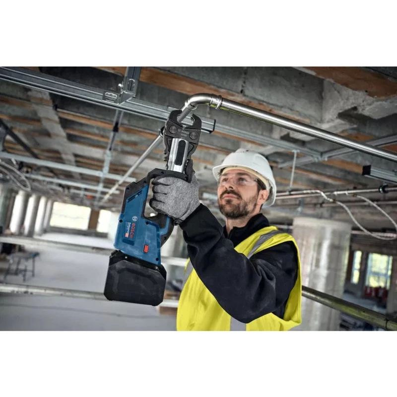 Bosch Professional GPT 18V-19 ferramenta de prensar a bateria 18V Solo Kit SV (3 maxilas de prensar SV compactas, L-BOXX, sem bateria/carregador)