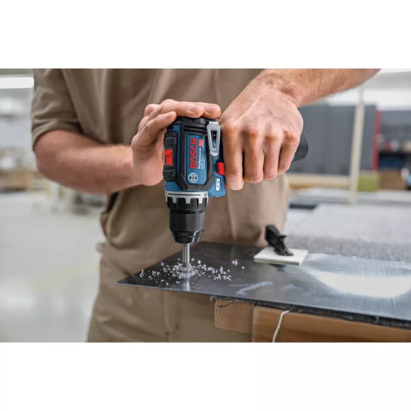 Bosch Professional GSR 12V-32 Berbequim aparafusador sem fio (12V, 2x 2,0 Ah iões de lítio, conjunto de 36 acessórios, bolsa de ferramentas, Azul/Preto)