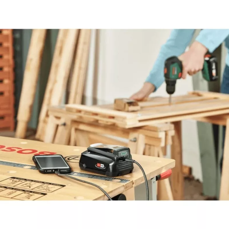 Carregador Bosch UniUSB 18V-15 para baterias 18V POWER FOR ALL com ligação USB-C (1600A02WS1)