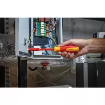 Bosch Conjunto de chaves de fendas isoladas VDE 1600A02NF3, 7 peças, fenda/Phillips/Pozidriv, 1000V, IEC 60900