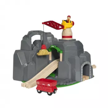 BRIO World conjunto de comboio de madeira com grua e túnel de montanha