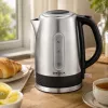 Chaleira elétrica Brock WK 9903 SS 1,7L 2200W preto/aço inoxidável com base de 360°