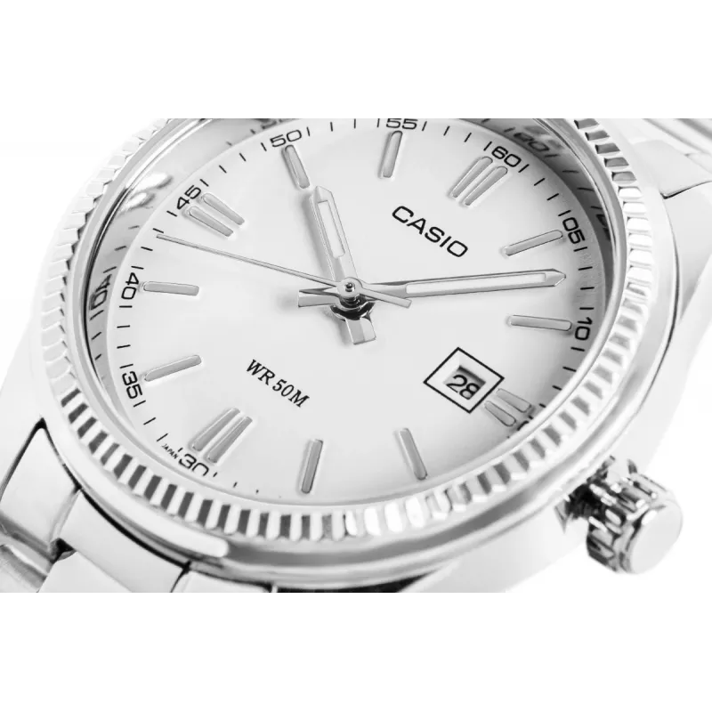 CASIO LTP1302PD7A1V Relógio analógico de quartzo unissexo, Aço inoxidável prateado, 34,5 x 30,2 x 8,7 mm