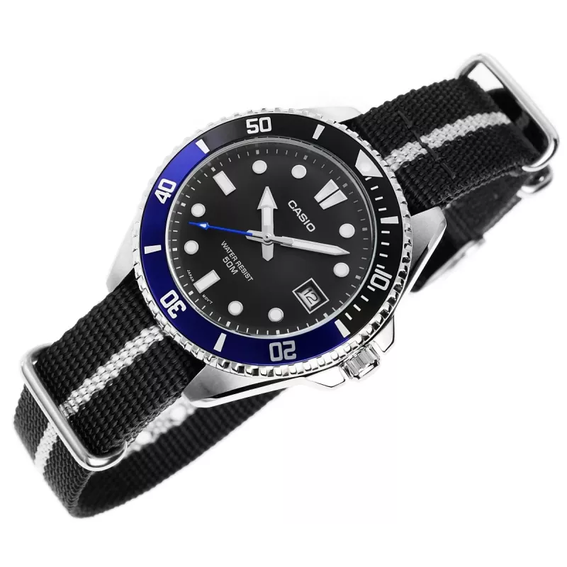 Casio MDV-10C-1A2VEF relógio de mergulho de homem preto aço inoxidável resina