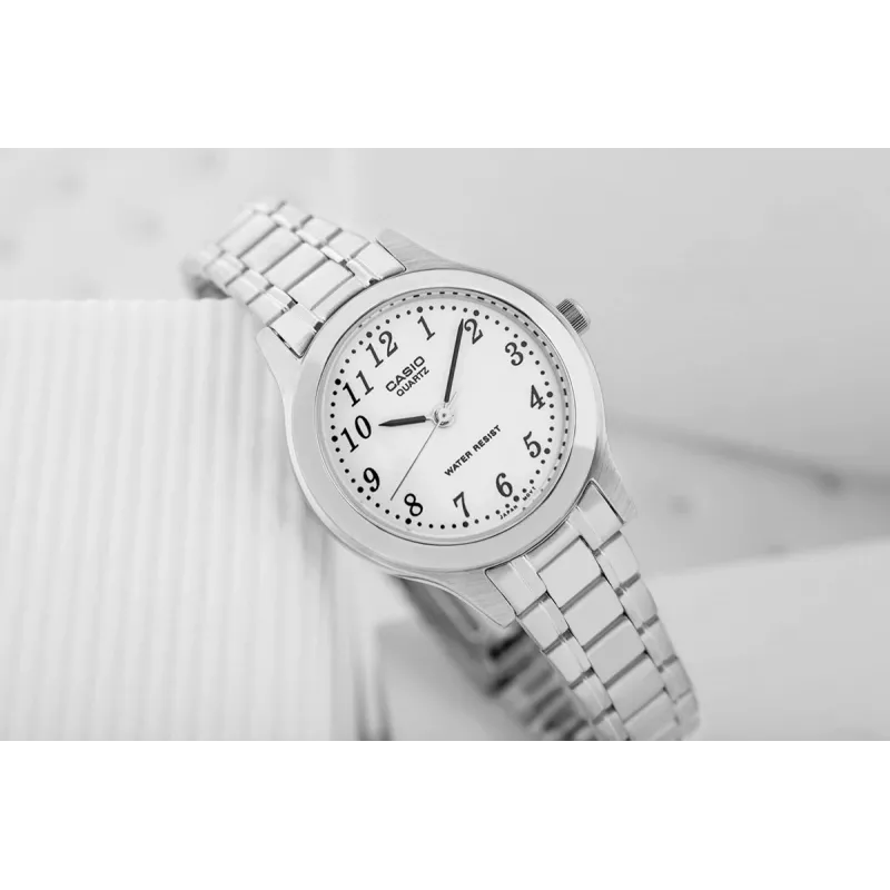 Relógio analógico de quartzo CASIO LTP-1128A-7B para mulher 33 mm mostrador prateado aço inoxidável