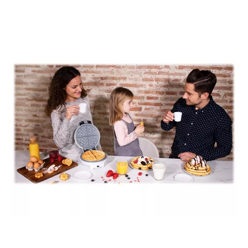 Máquina de waffles Cecotec Fun Gofrestone 3in1 | 700 W | 3 placas intercambiáveis para waffles, muffins, donuts | revestimento antiaderente Gofrestone | branca