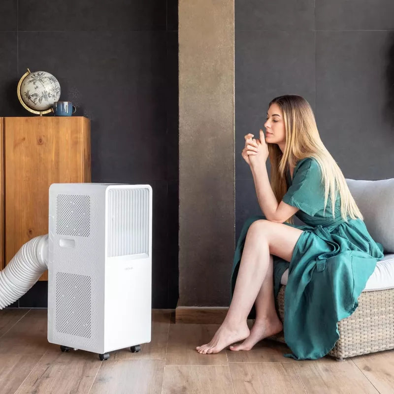 Cecotec Ar condicionado móvel ForceClima 7550 Style Connected, 7000 BTU/h, branco, Wi-Fi, telecomando