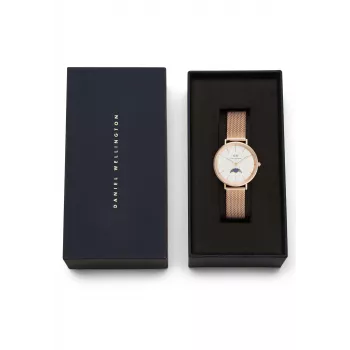 Relógio de mulher DANIEL WELLINGTON Petite Lumine 32mm prateado com mostrador em madrepérola e bracelete mesh prateada DW00100773