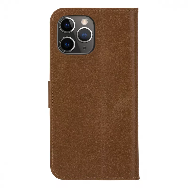 dbramante1928 Copenhagen Slim Capa flip para Apple iPhone 13 Pro Max, pele granulada, castanho claro