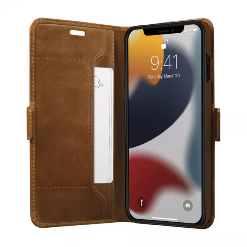 dbramante1928 Copenhagen Slim Capa flip para Apple iPhone 13 Pro Max, pele granulada, castanho claro