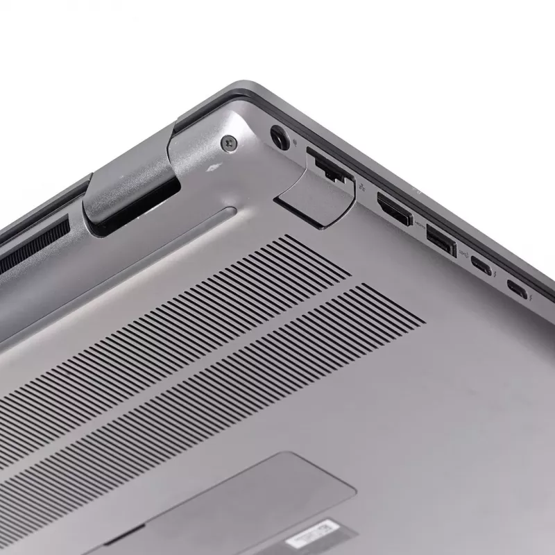 DELL Precision 7670 Estação de trabalho móvel - Intel Core i7-12850HX, 64GB DDR5, 512GB NVMe SSD, 16 polegadas FHD+ (1920x1200) IPS, NVIDIA RTX A4500 16GB, Windows 11 Pro, usado