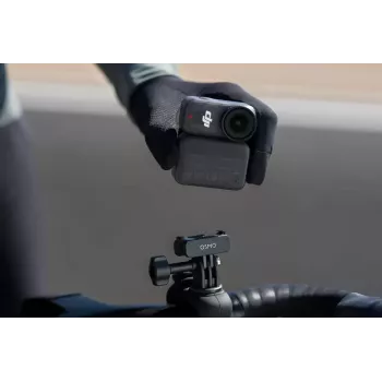 Suporte adaptador dual-direct DJI Osmo Action CP.AS.AA000024
