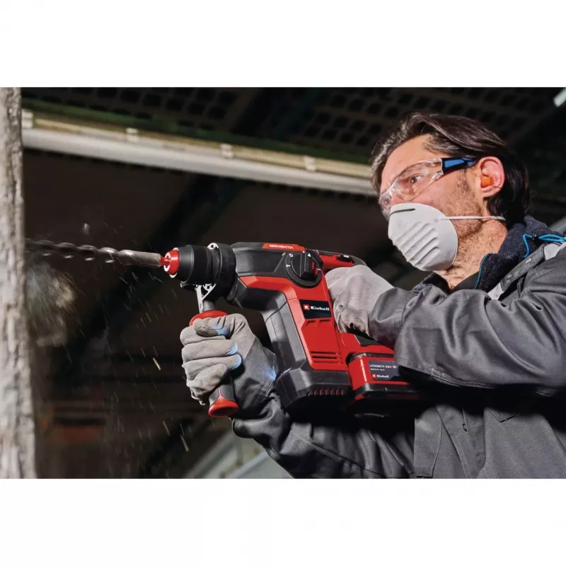 Martelo perfurador a bateria EINHELL Professional TP-HD 18/28 Li BL+4, 18V (vermelho/preto, bateria de iões de lítio 3,0 Ah, conjunto de acessórios de 4 peças, E-Case S)