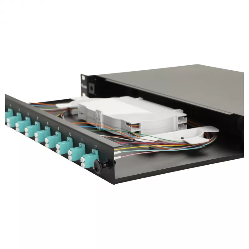 Caixa de fusão de fibra ótica Equip de 12 portas, LC duplex, OM3, 1U, equipada, preta