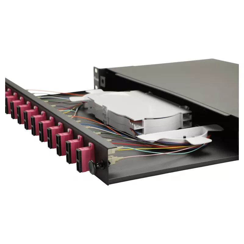Caixa de Fusão de Fibra Ótica Equip 12 Portas, SC Duplex, OM4, 1U, equipada, Preta