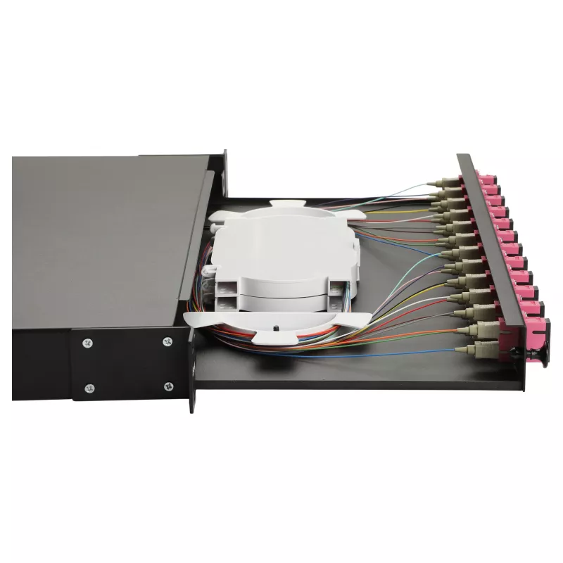 Caixa de Fusão de Fibra Ótica Equip 12 Portas, SC Duplex, OM4, 1U, equipada, Preta
