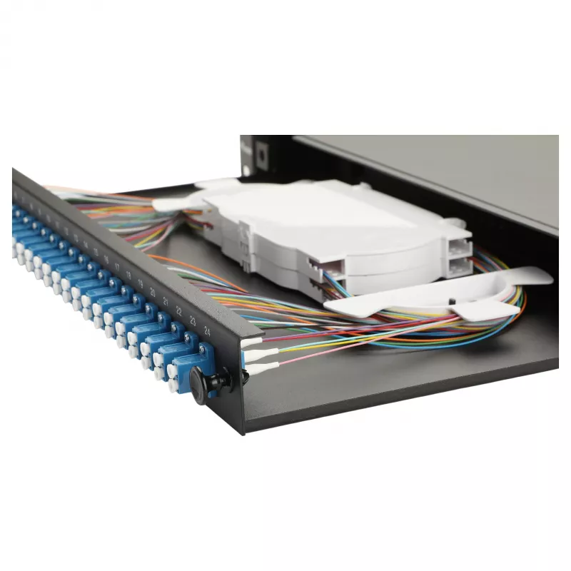 Caixa de fusão de fibra ótica Equip 24 portas, LC Duplex, OS2, 1U, equipada, preto