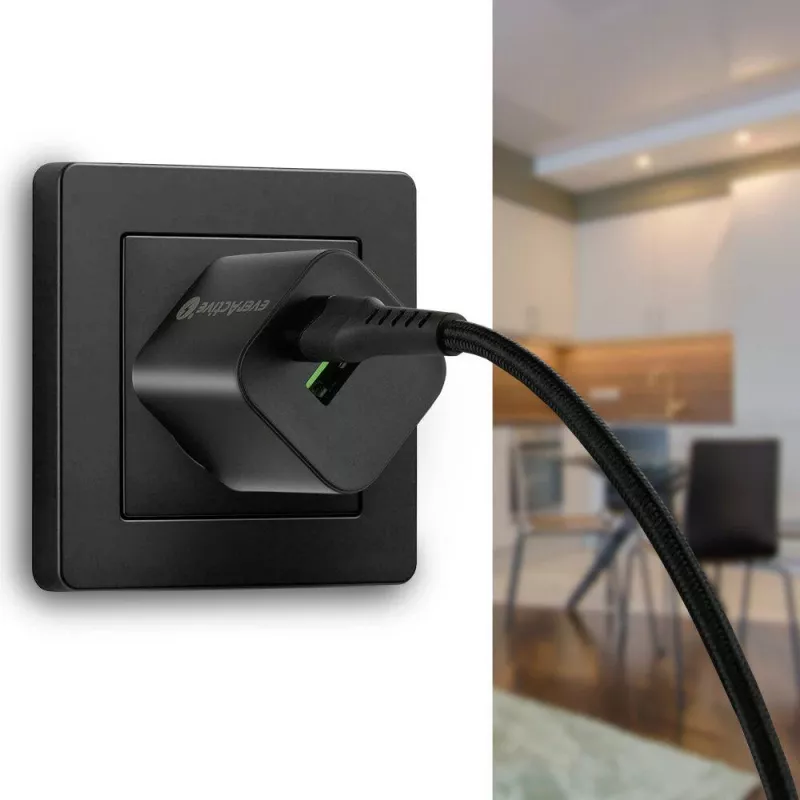 Cabo everActive CBB-1CIR USB-C para Lightning com LED RGB 1m 27W PD preto