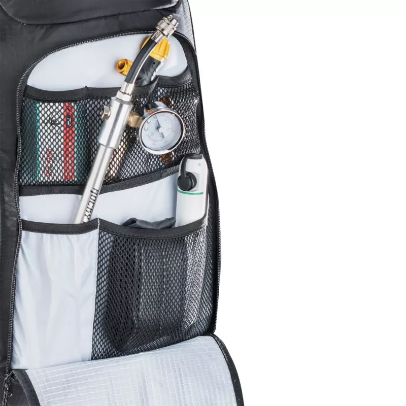 EVOC FR Enduro Blackline 16 Mochila - Preto, tamanho S