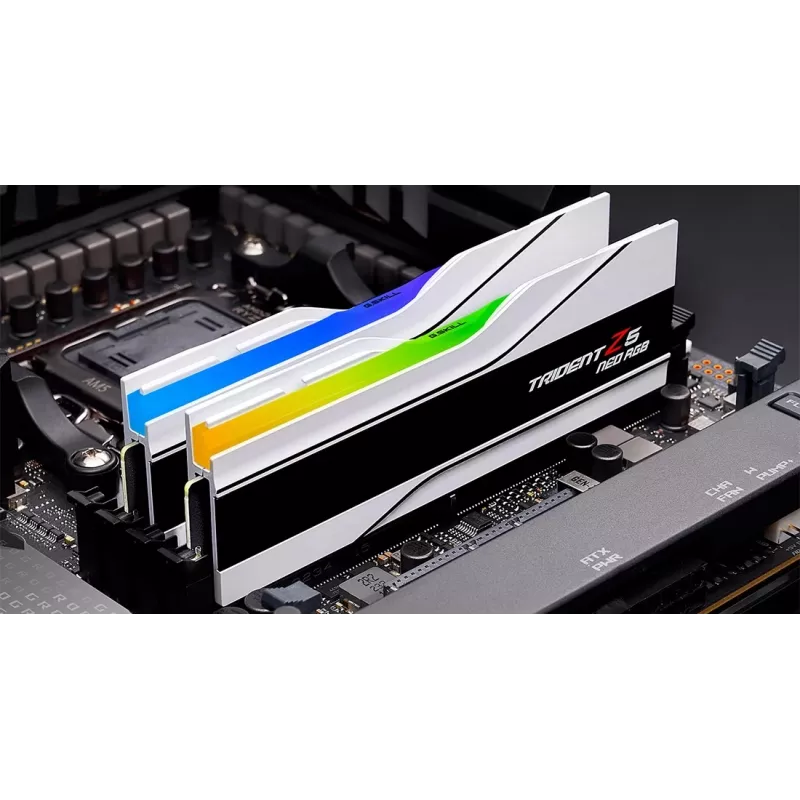 G.Skill Trident Z5 Neo RGB 48 GB (2x 24 GB) DDR5-6400 CL32 Branco AMD EXPO Kit de memória F5-6400J3239F24GX2-TZ5NRW