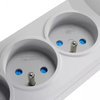GETFORT 5P-3M-G-USB régua de tomadas com proteção contra sobretensões 5 tomadas com 2 portas USB, cabo de 3 m, cinzento