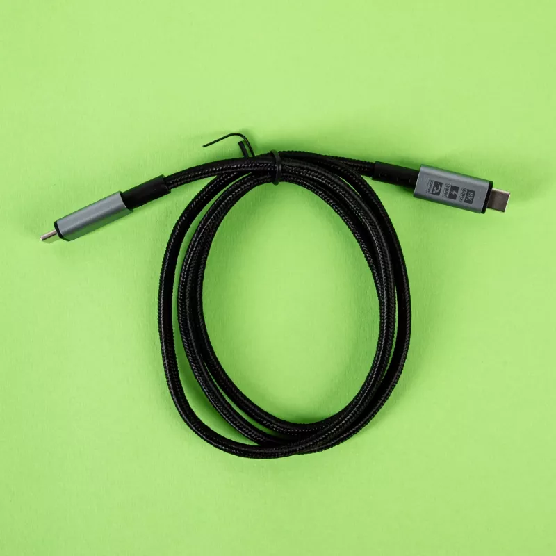 Cabo USB-C para USB-C GIZZU 240W 20Gbps 2m preto