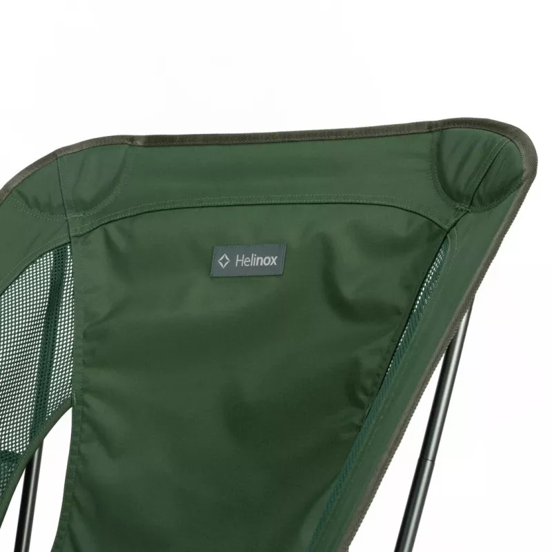 Cadeira de campismo dobrável Helinox Chair One (re) - verde-floresta, poliéster 600D reciclado, estrutura de alumínio DAC, capacidade de carga 145 kg