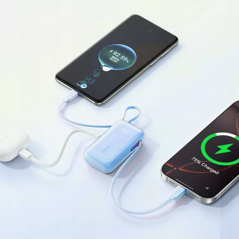 Powerbank Joyroom JR-PR2L 10000mAh 35W com ecrã digital, cabos USB-C e Lightning retráteis integrados (0,7m), azul