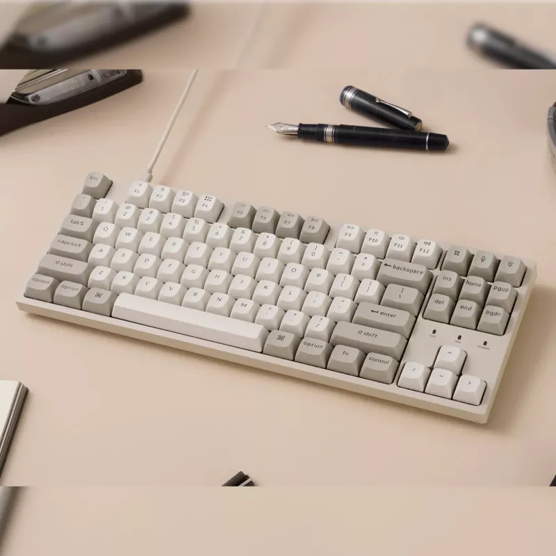 Teclado mecânico com fios Keychron C1 Pro 8K 80% Super Red Hot-swappable RGB
