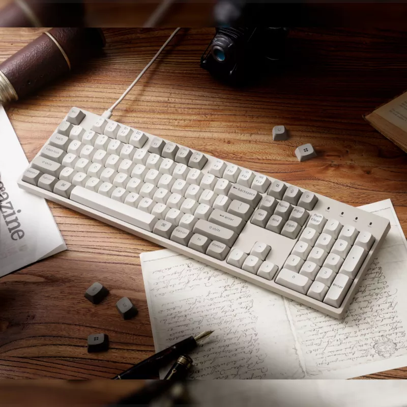 Teclado mecânico personalizado com fios Keychron C2 Pro 100% 8K Super Red Switch Hot-Swap RGB