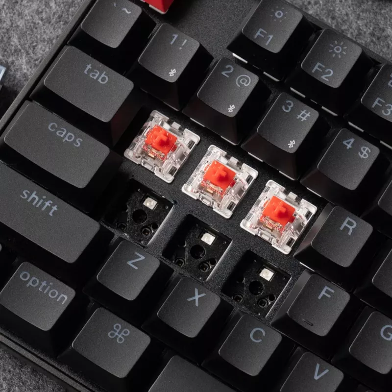 Teclado mecânico sem fios Keychron K8 QMK 80% TKL V2 com switches Red - preto