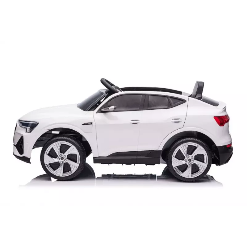 LEAN CARS Audi E-Tron Carro elétrico para criança branco QLS-6688 com luzes LED e leitor MP3