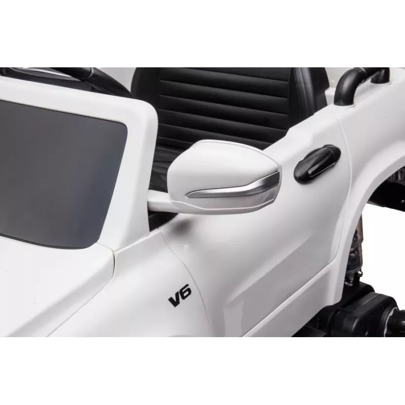 LEAN CARS Carro a pilhas Mercedes DK-MT950 4x4 branco